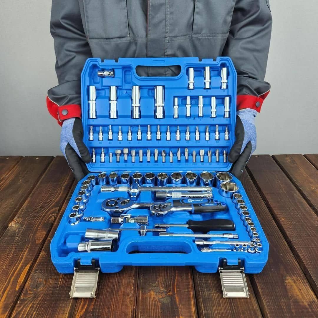 #شارژ_مجدد      📦 جعبه بکس ٩۴ عددی سنگین اینتیمکس  🔸 دارای انواع بکس از سایز ۴ الی ۳۲ میلیمتر  🔸دو عدد جغجغه ١/٢ و ١/۴ دارد  🔸دو عدد لقلقی ۱/۲ اینچ و ١/۴ اینچ دارد 🔸دو عدد کشویی   🔸 چهار عدد کمک بکس کوتاه و بلند دارد 🔸دارای جعبه با قفل می باشد  🔈🔈🔈